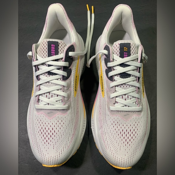 Brooks Ghost 17 Women’s Gray Pink Running Walking Sneakers Shoe Size- 7.5 - Picture 5 of 12